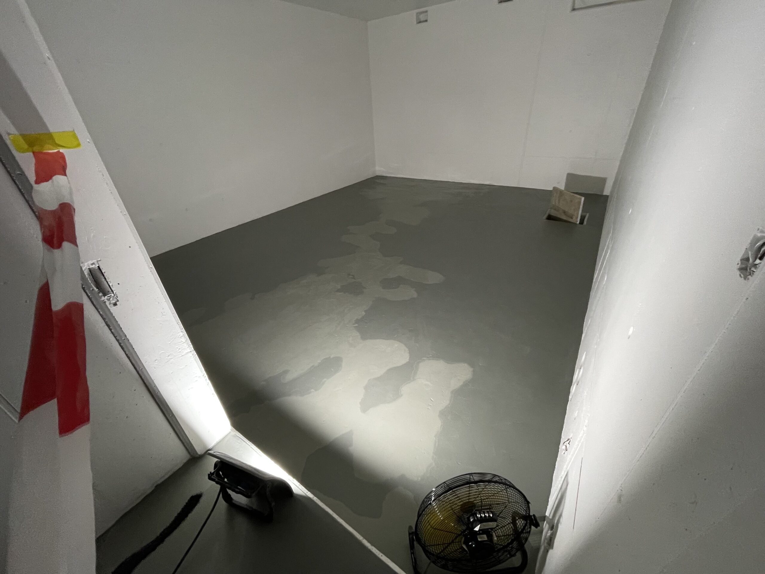 Inondation dans construction en cours